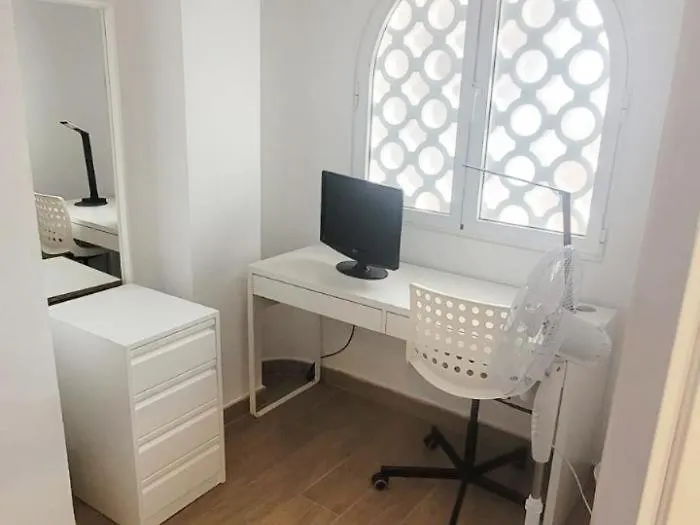 Apartment Partial Ocean View 3 Bed - 100 M From The Beach Benalmadena
