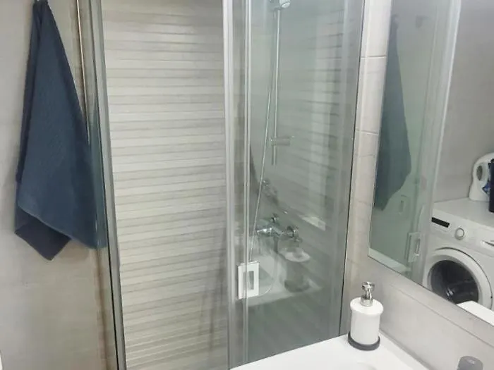 Partial Ocean View 3 Bed - 100 M From The Beach Benalmadena Spain
